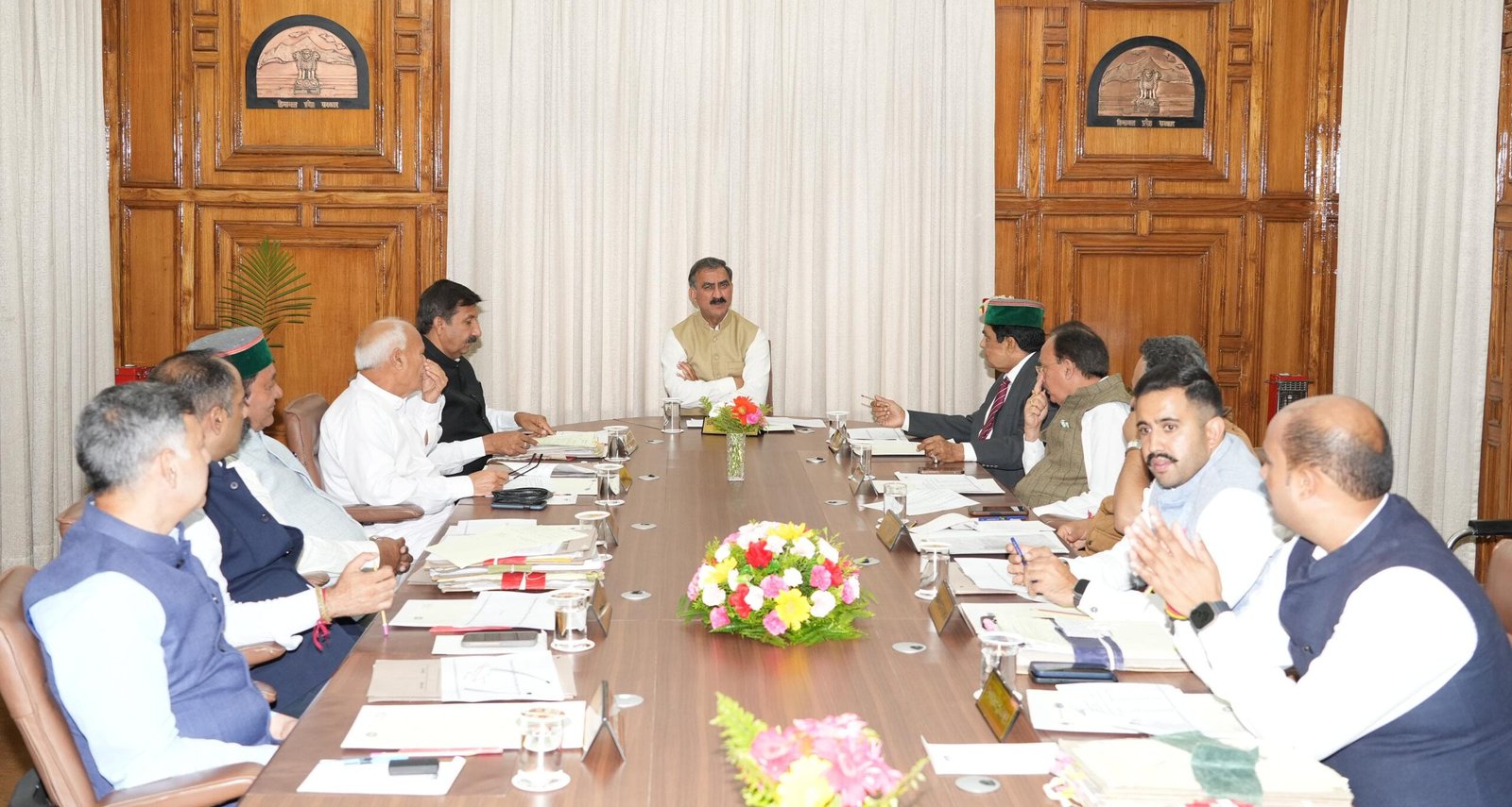 Himachal Cabinet Meeting: हिमाचल प्रदेश मंत्रिमण्डल ने लिए आज ये बड़े फैसले