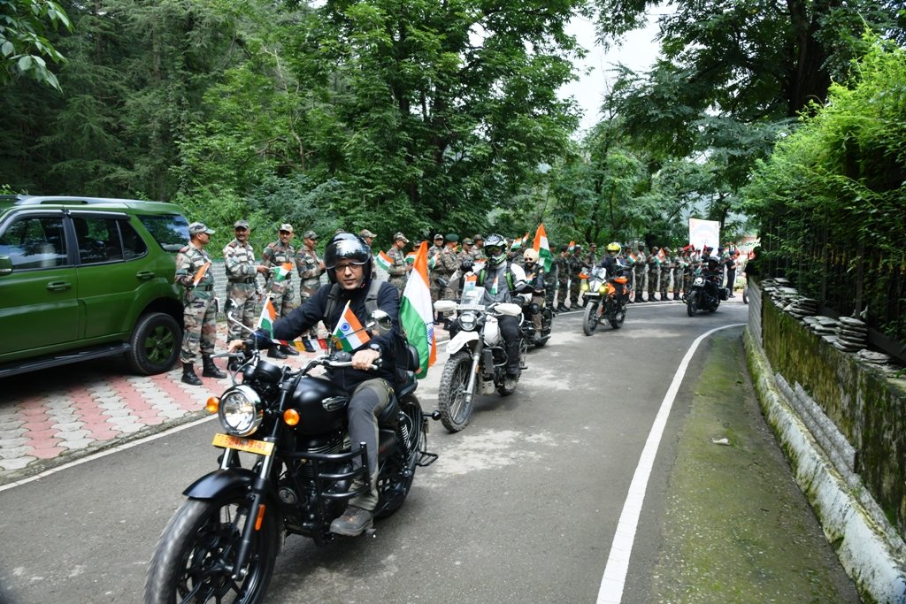 सेना प्रशिक्षण कमान ने निकाली स्वतंत्रता बाइक रैली, दिया यह संदेश