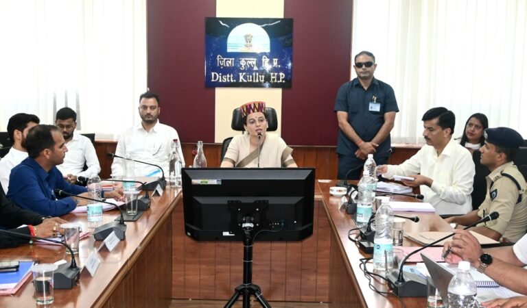 Kullu News MP Kangana Ranaut