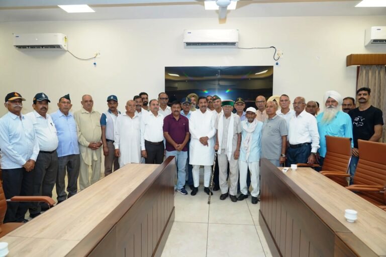 Haroli Ex Servicemen Bhawan Deputy CM Mukesh Agnihotri Himachal News
