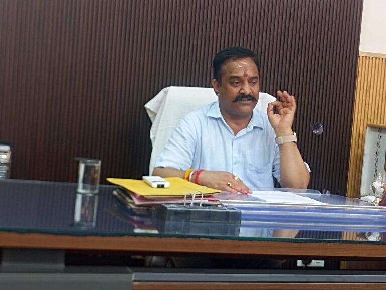 मंडी में कामगार कल्याण बोर्ड ने 555 पंजीकृत श्रमिकों को बांटी 2.76 करोड़ की सहायता: शिक्षा, विवाह और आवास समेत 14 योजनाओं का मिल रहा सीधा लाभ