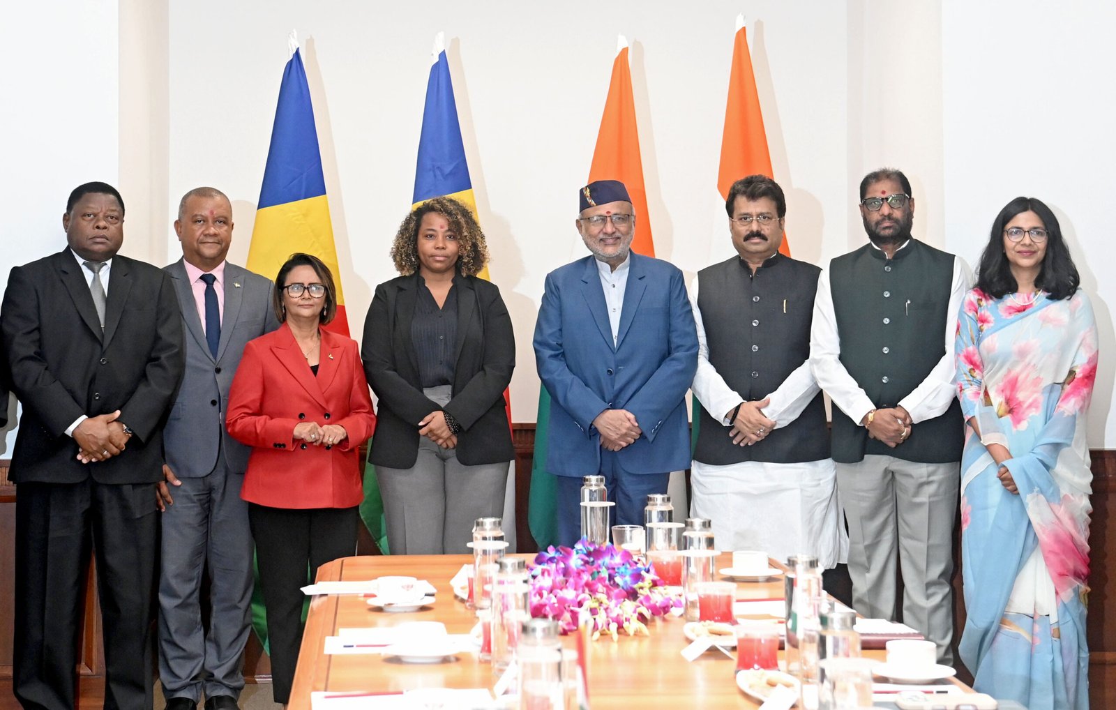 India News Vice President Meets Seychelles Delegation