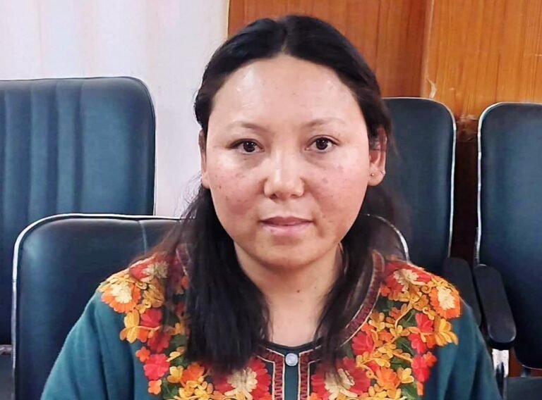 Spiti News: जिला परिषद अध्यक्ष तिनले दिदेन 28 अक्टूबर तक स्पीति के दौरे पर, पंचायतों का करेंगी निरीक्षण और सुनेंगी जनसमस्याएं